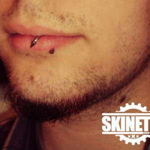 piercing_skinetik_labret_excentre_05