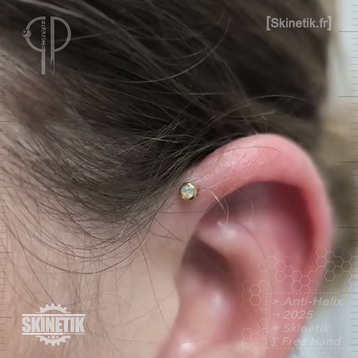 Piercing anti-hélix